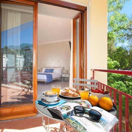 Torna A Surriento Suites Sorrento Eksteriør bilde